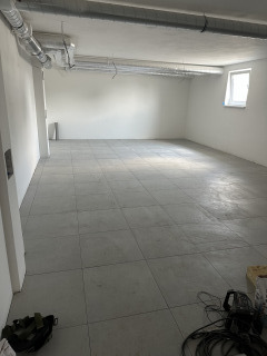 photo302t.jpg